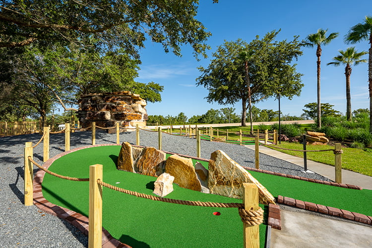 Reunion Mini Golf